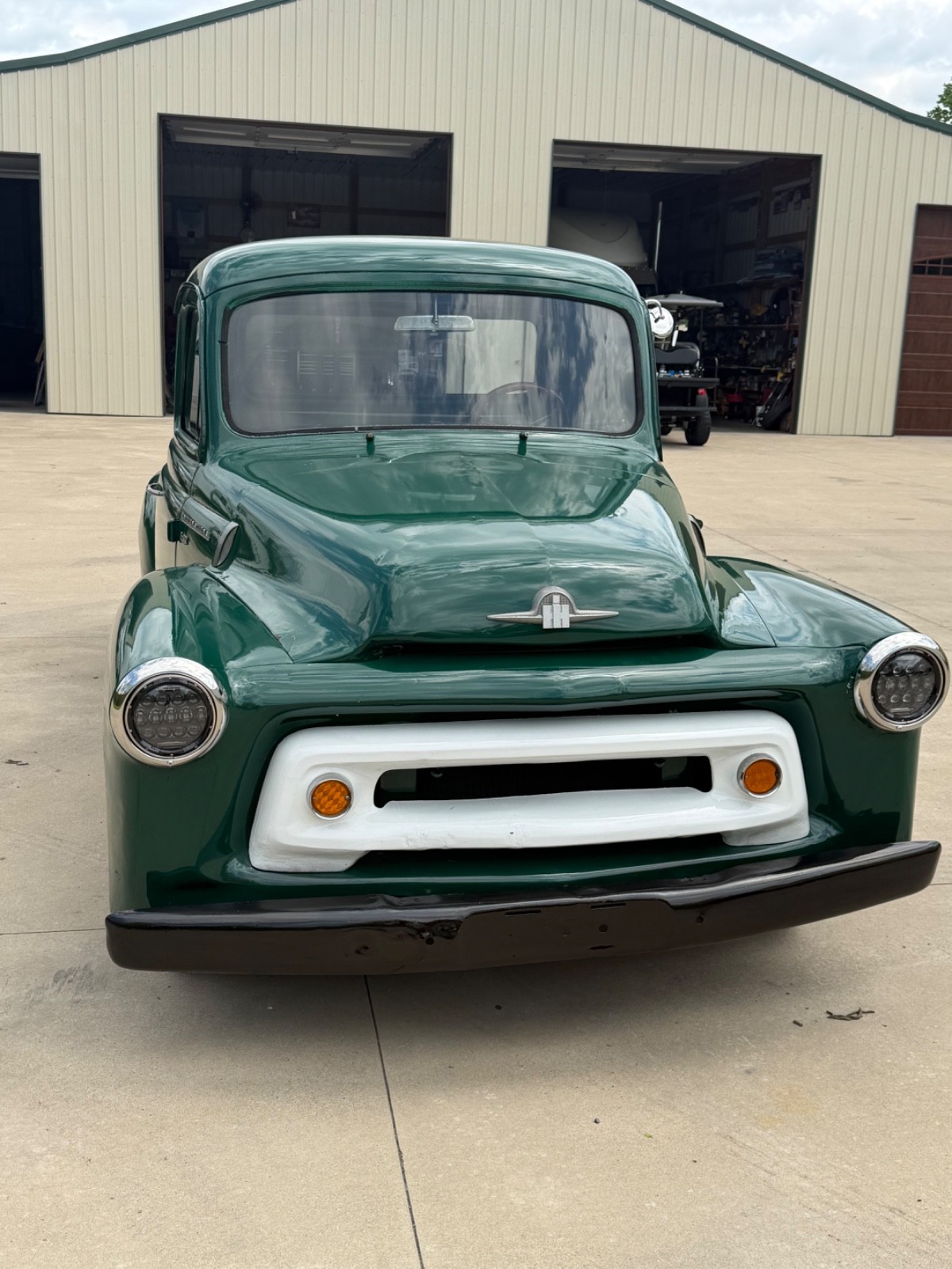 International Harvester 1/2 Ton Pickup 1956