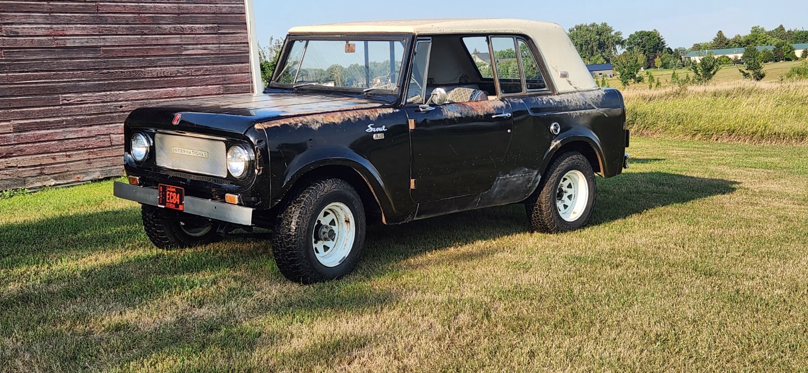 International-Harvester-Scout-1966-SUV
