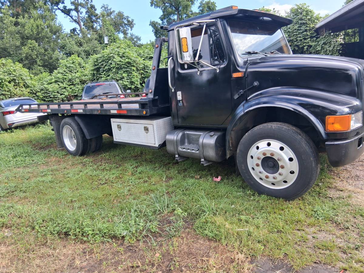 International-ihc-S1700-1990