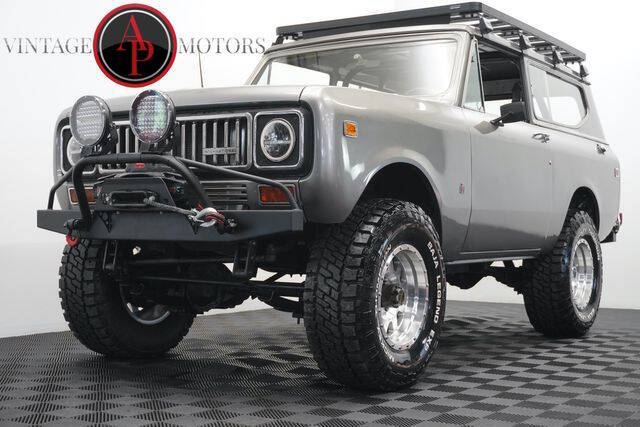 International-ihc-Scout-1975-Silver-Tan