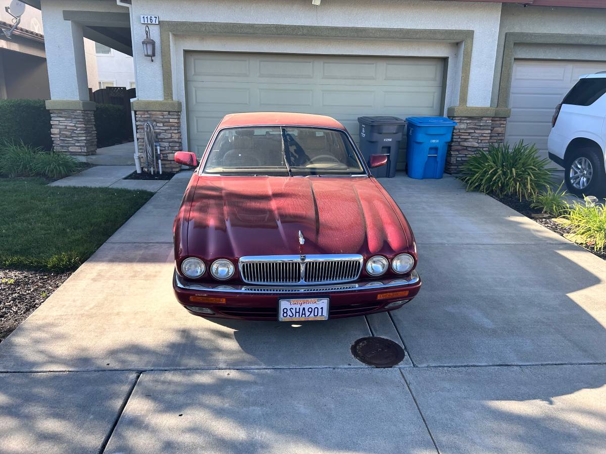 Jaguar-Xj6-1995