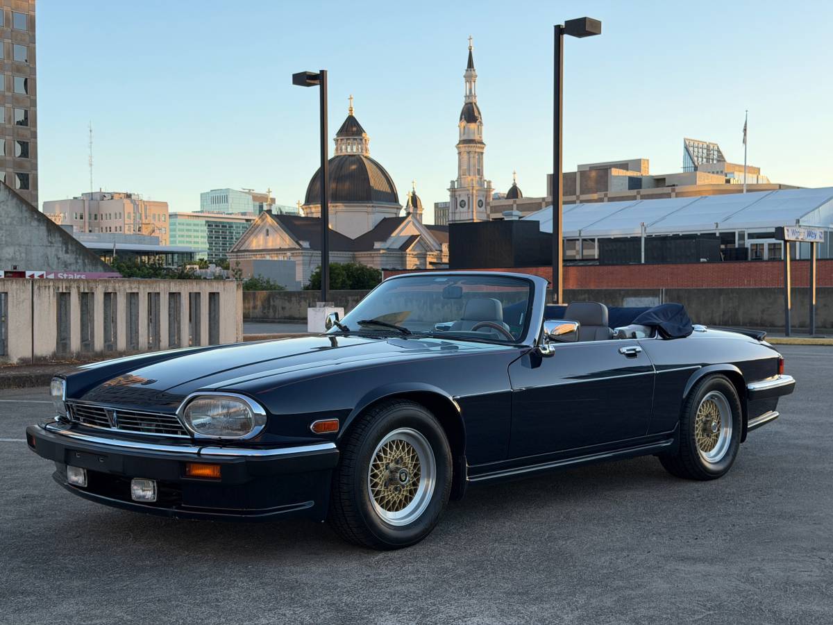 Jaguar-Xjs-xj-sc-1989-blue