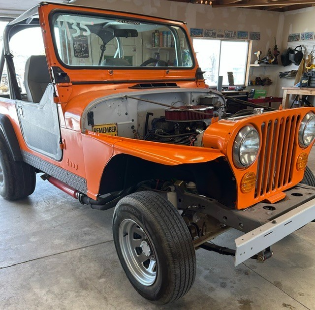 Jeep-CJ-1976-Convertible-Gray