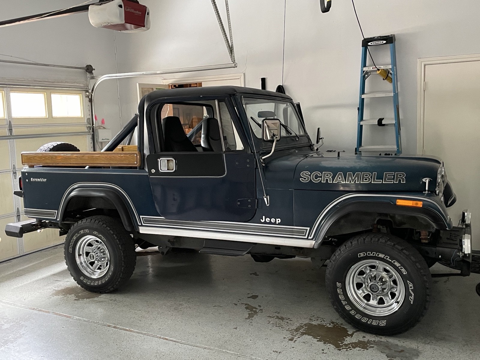 Jeep CJ 1983