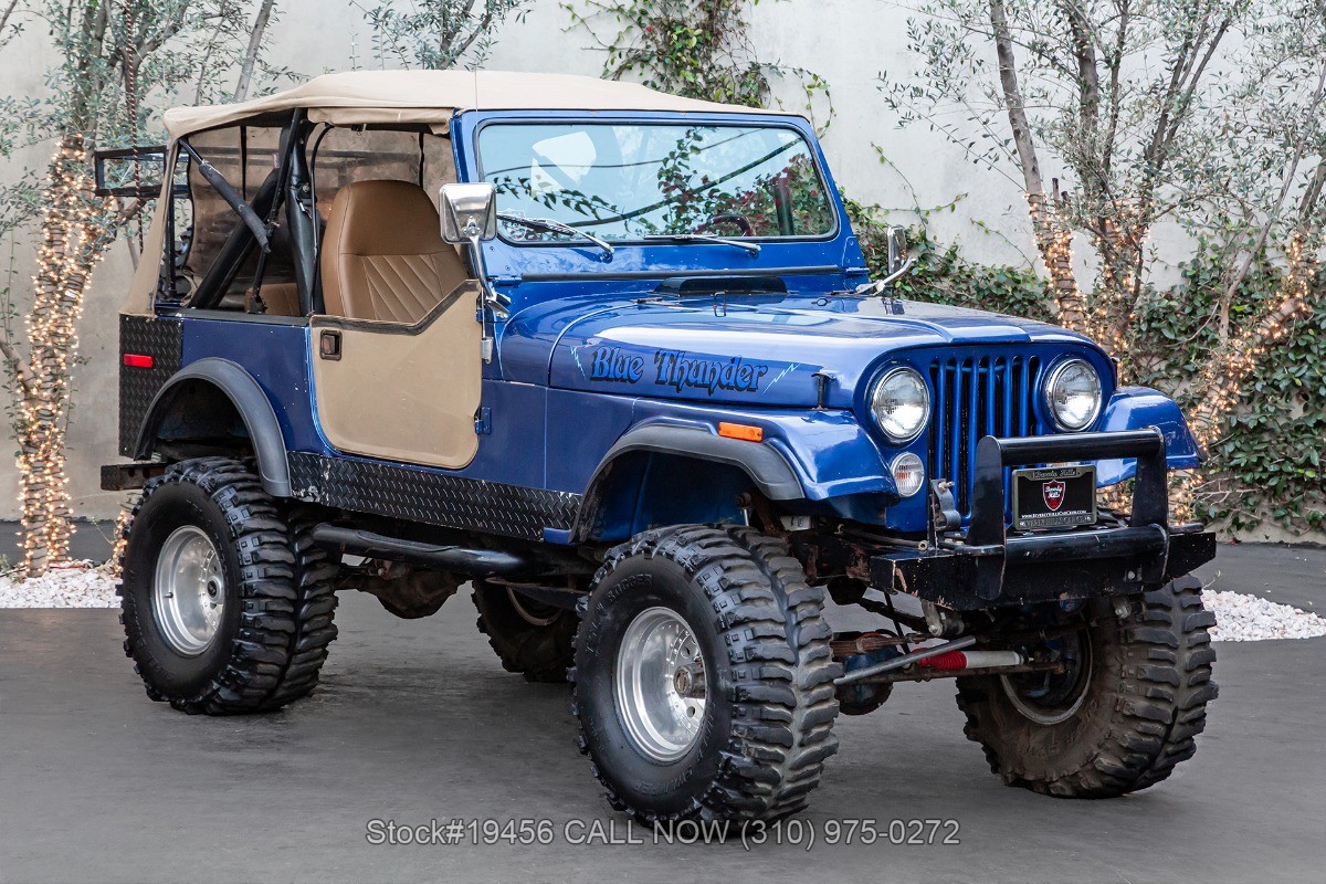 Jeep-CJ-7-1977