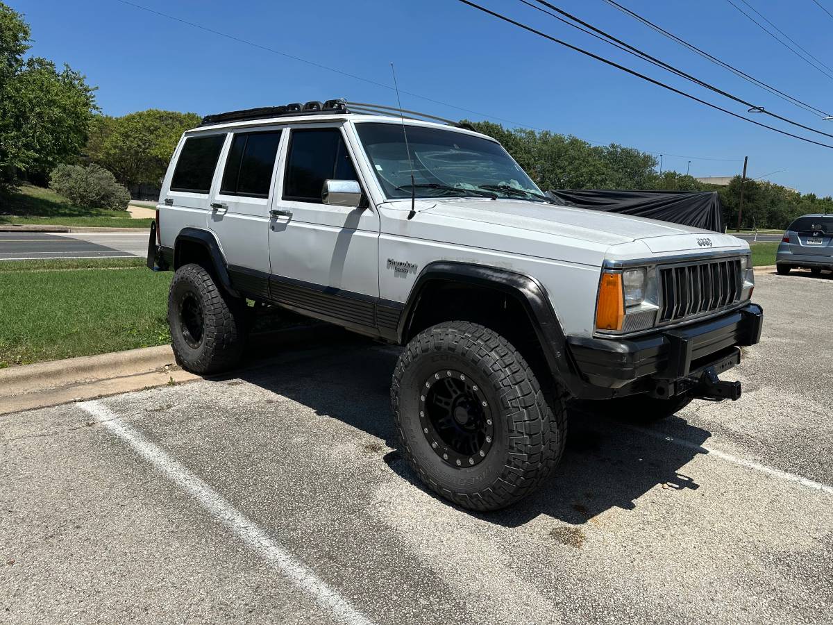 Jeep-Cherokee-1991