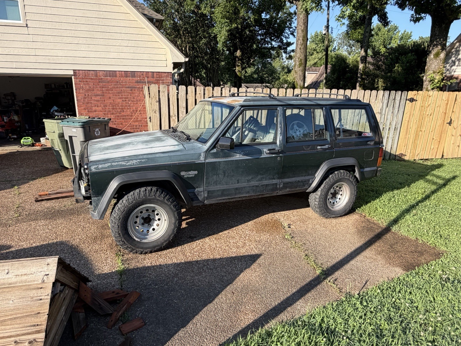 Jeep-Cherokee-1993-SUV-Gray