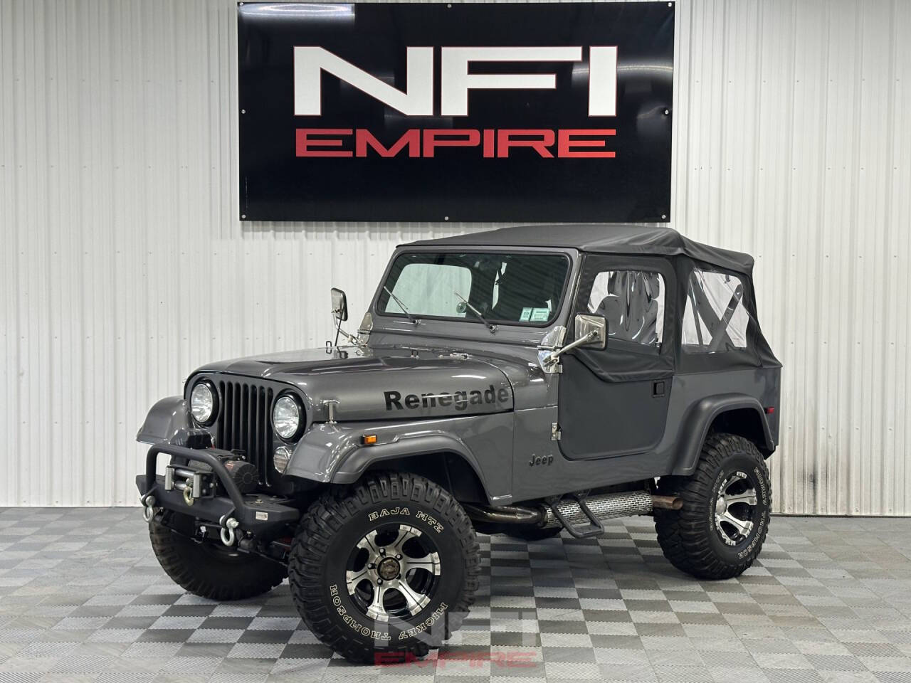 Jeep-Cj-7-1978-Gray-Black