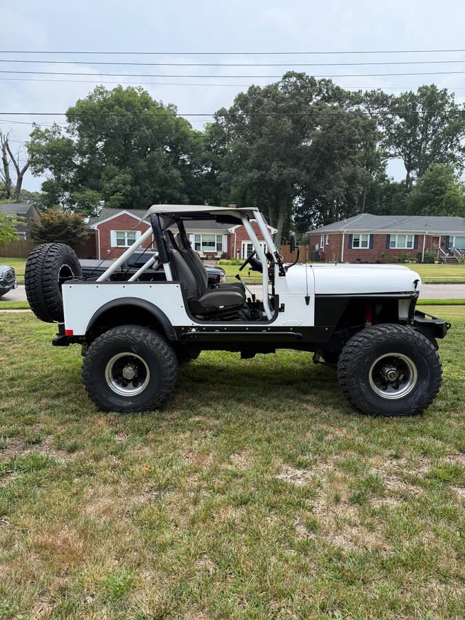 Jeep-Cj-7-1982