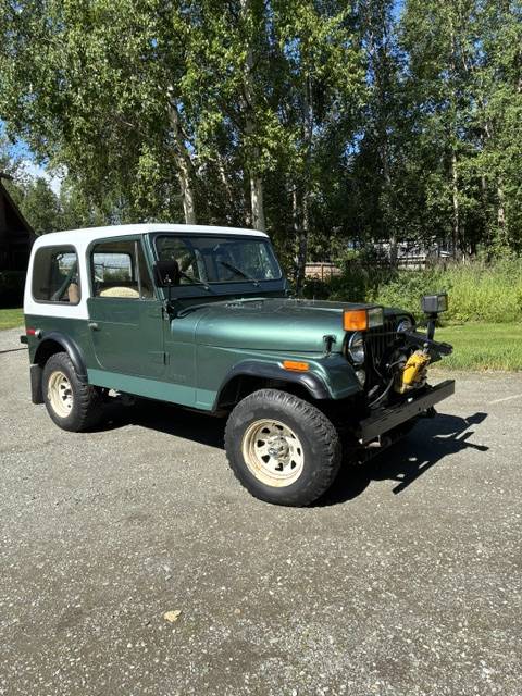 Jeep-Cj-7-renegade-1979-green