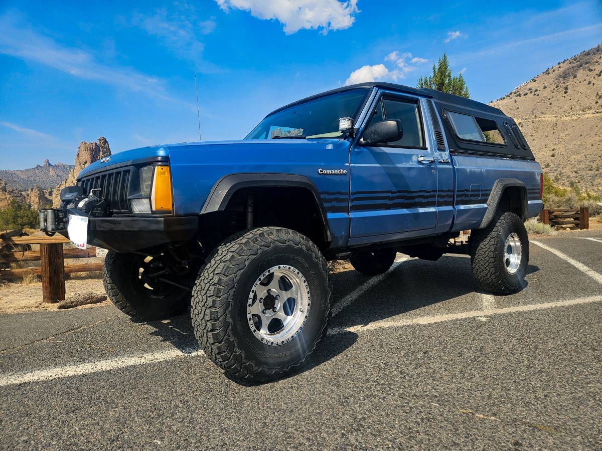 Jeep-Comanche-1991-blue