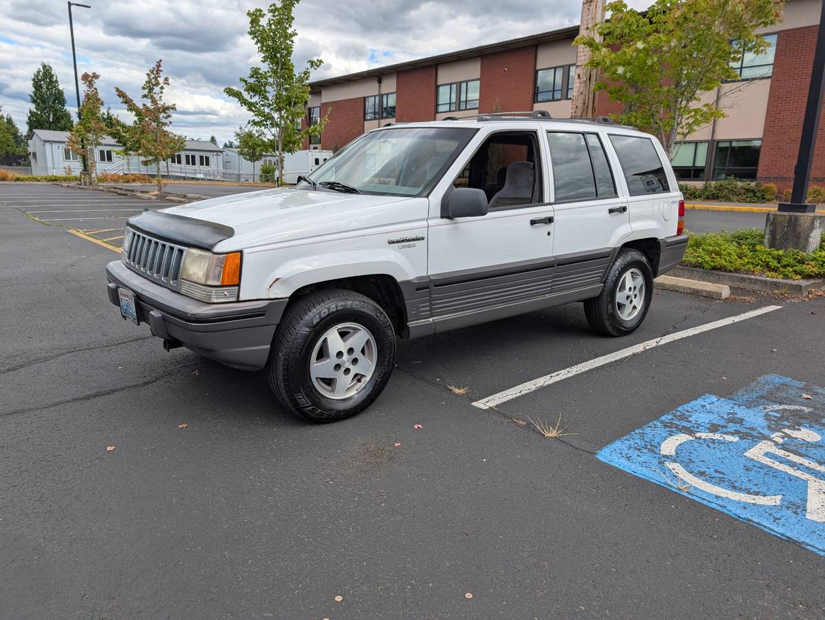 Jeep-Grand-cherokee-laredo-1994