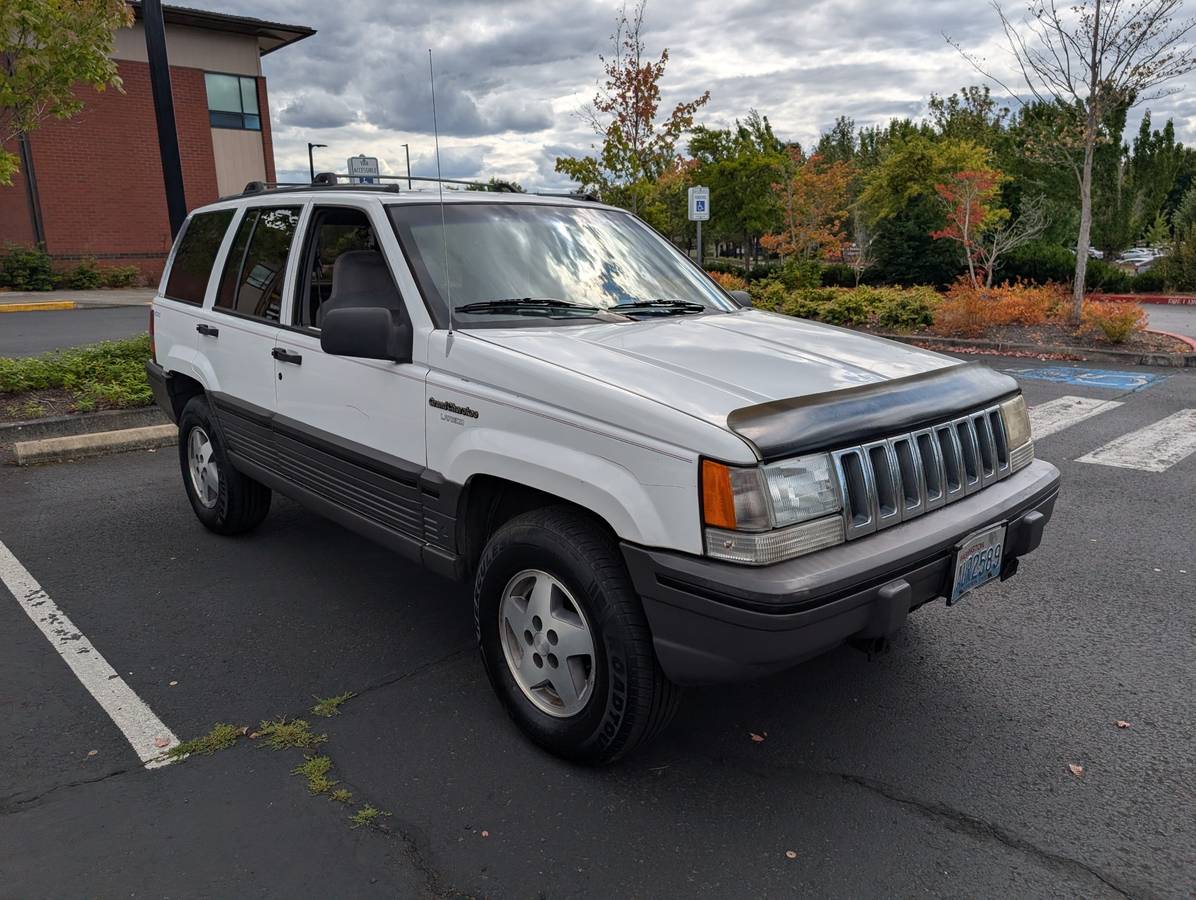 Jeep-Grand-cherokee-laredo-1994