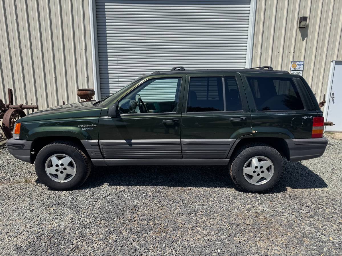 Jeep-Grand-cherokee-laredo-4x4-1995