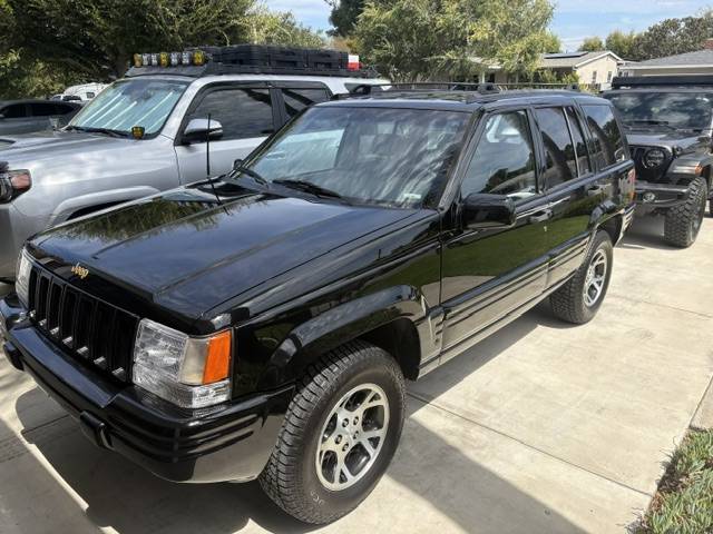 Jeep-Grand-cherokee-limited-1996-black