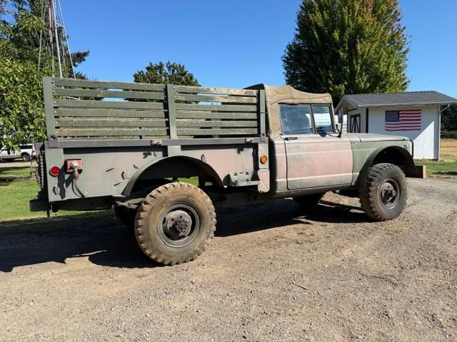 Jeep-Kaiser-m715-1968-green