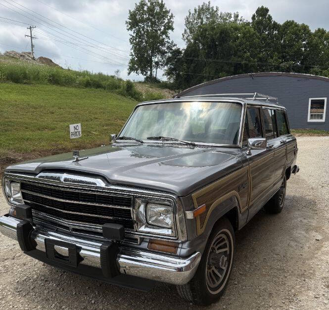 Jeep-Wagoneer-1991