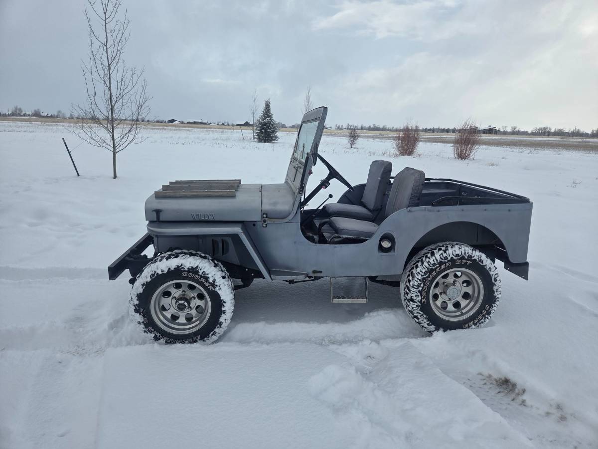 Jeep-Willys-cj3a-1953-grey