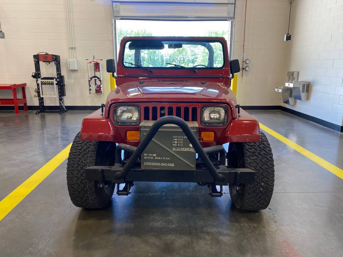 Jeep-Wrangler-1987-red