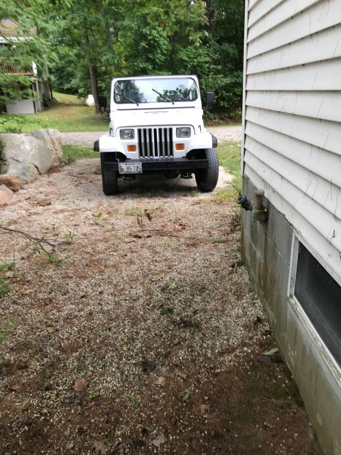 Jeep-Wrangler-1992-white