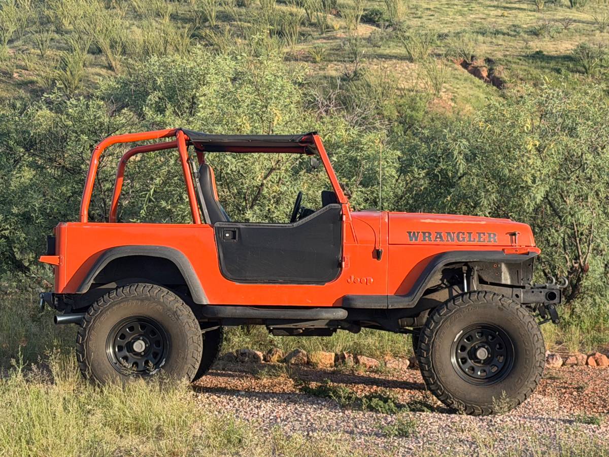 Jeep-Wrangler-yj-1993-orange
