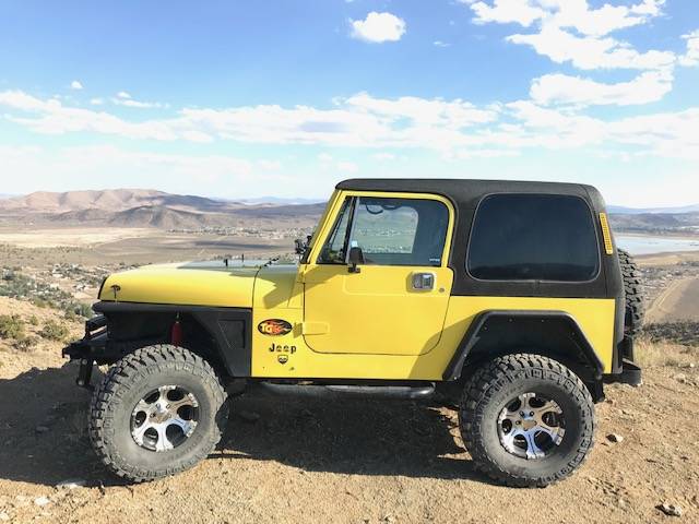 Jeep-Yj-1987-yellow