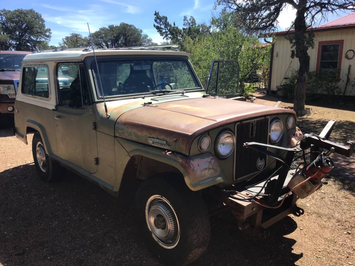 Jeepster-commando-1970