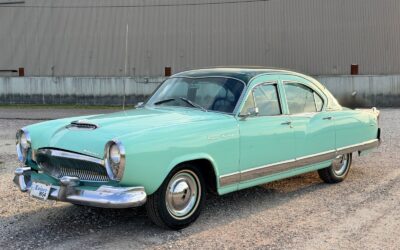 Kaiser Manhattan 1954