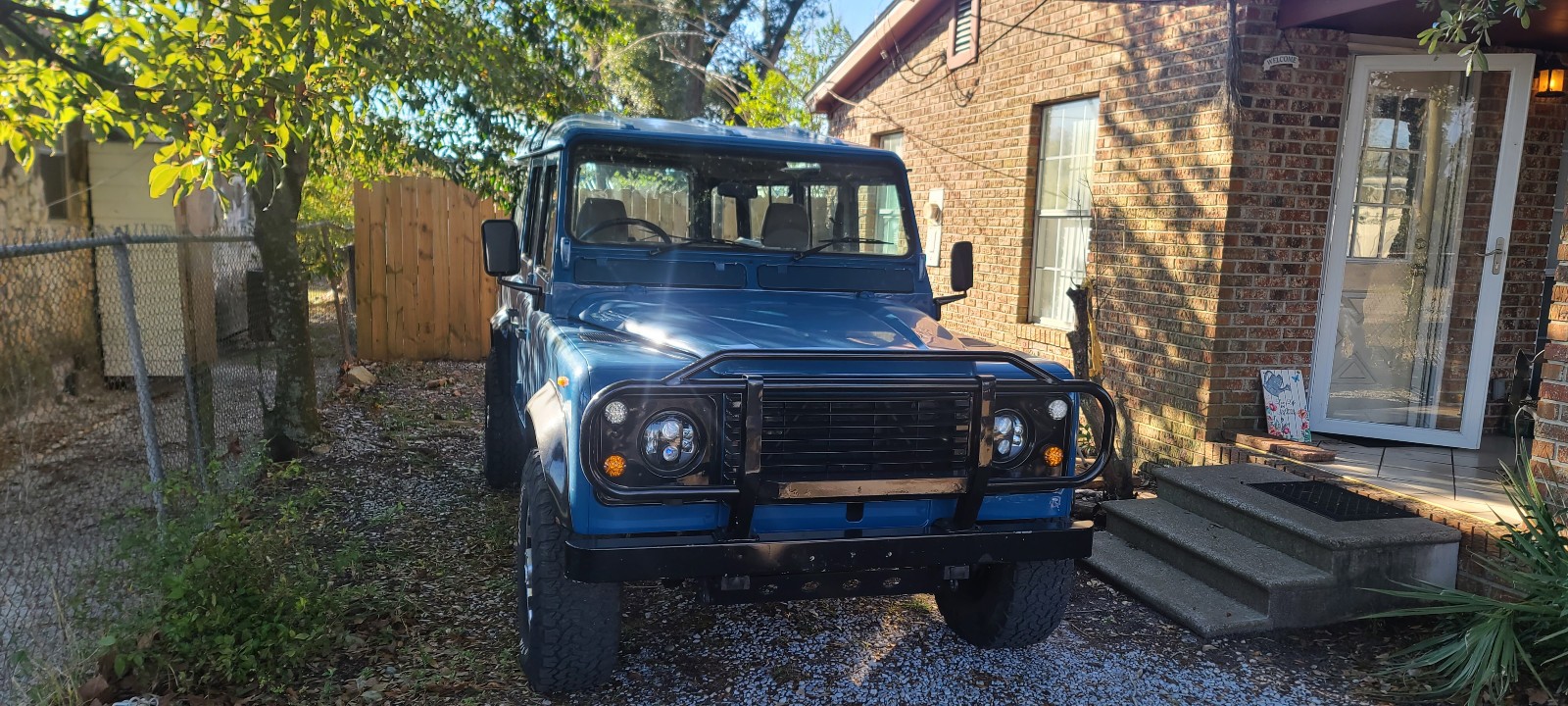 Land-Rover-Defender-1979