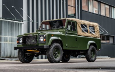 Land Rover Defender 1983