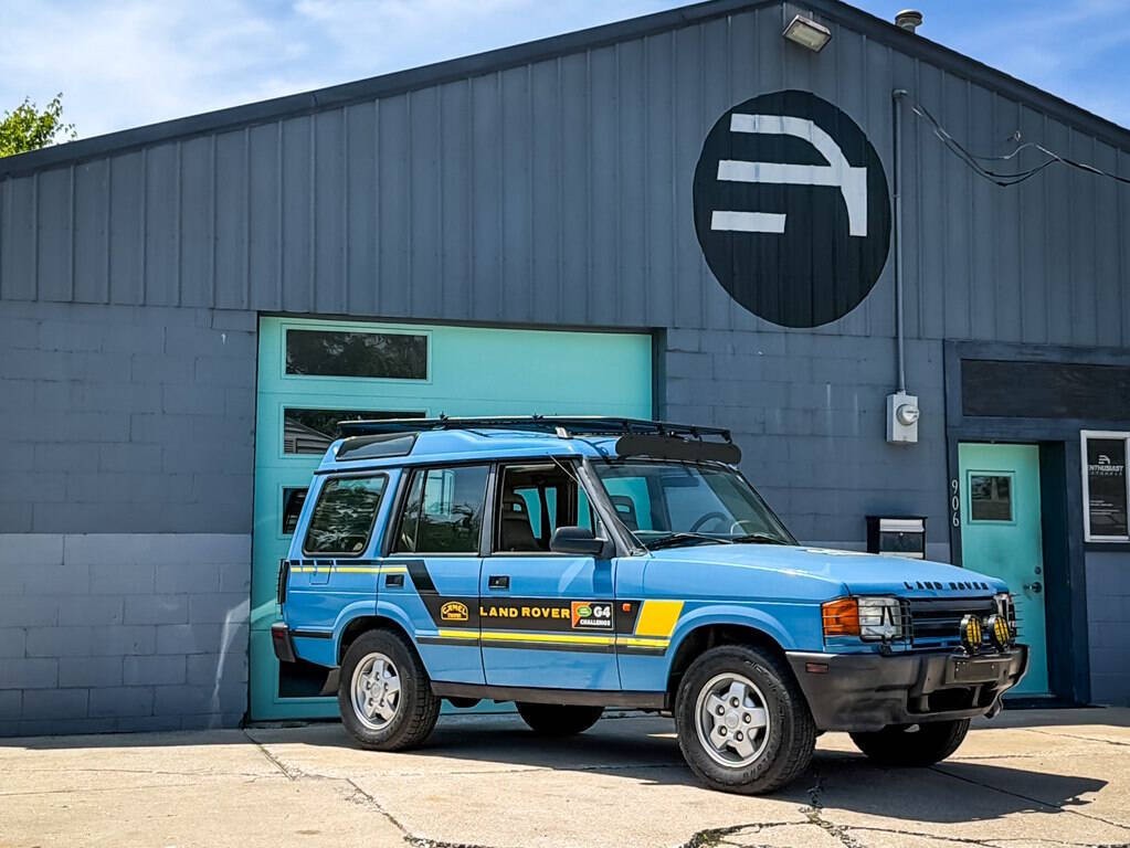 Land-Rover-Discovery-1995-SUV-TAN