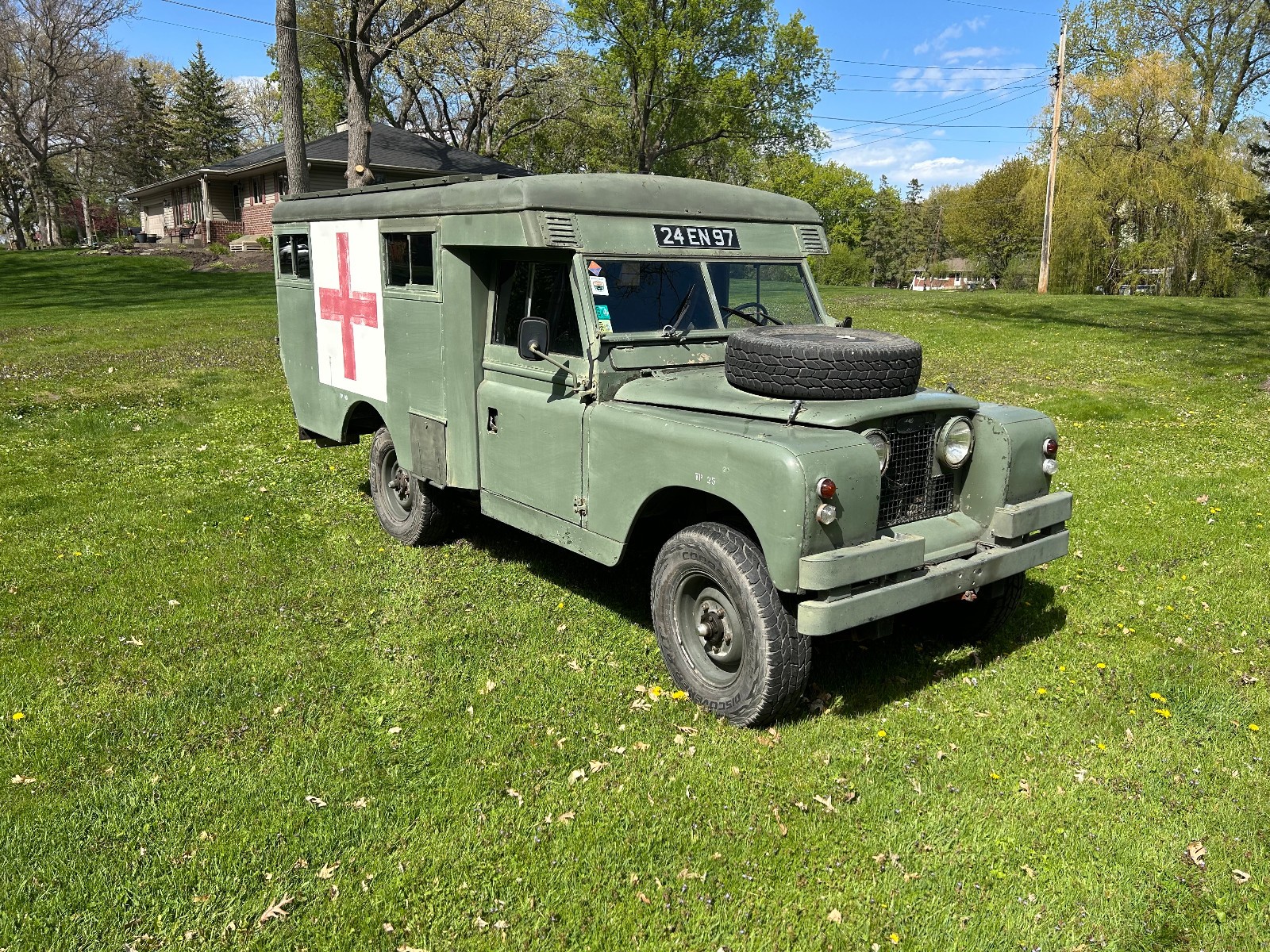 Land-Rover-Other-1966-Ambulance