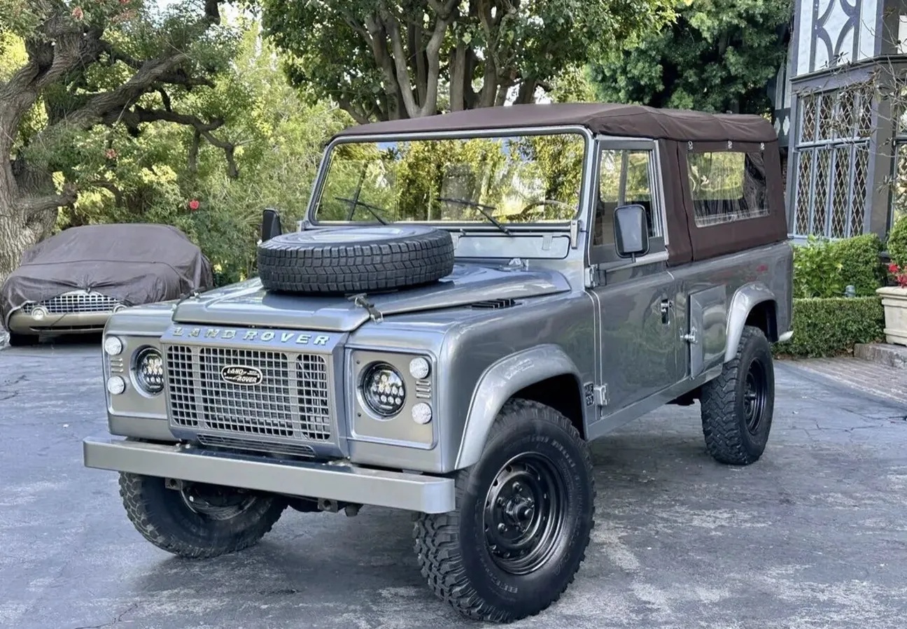 Land-rover-Defender-1986-Gray-Brown