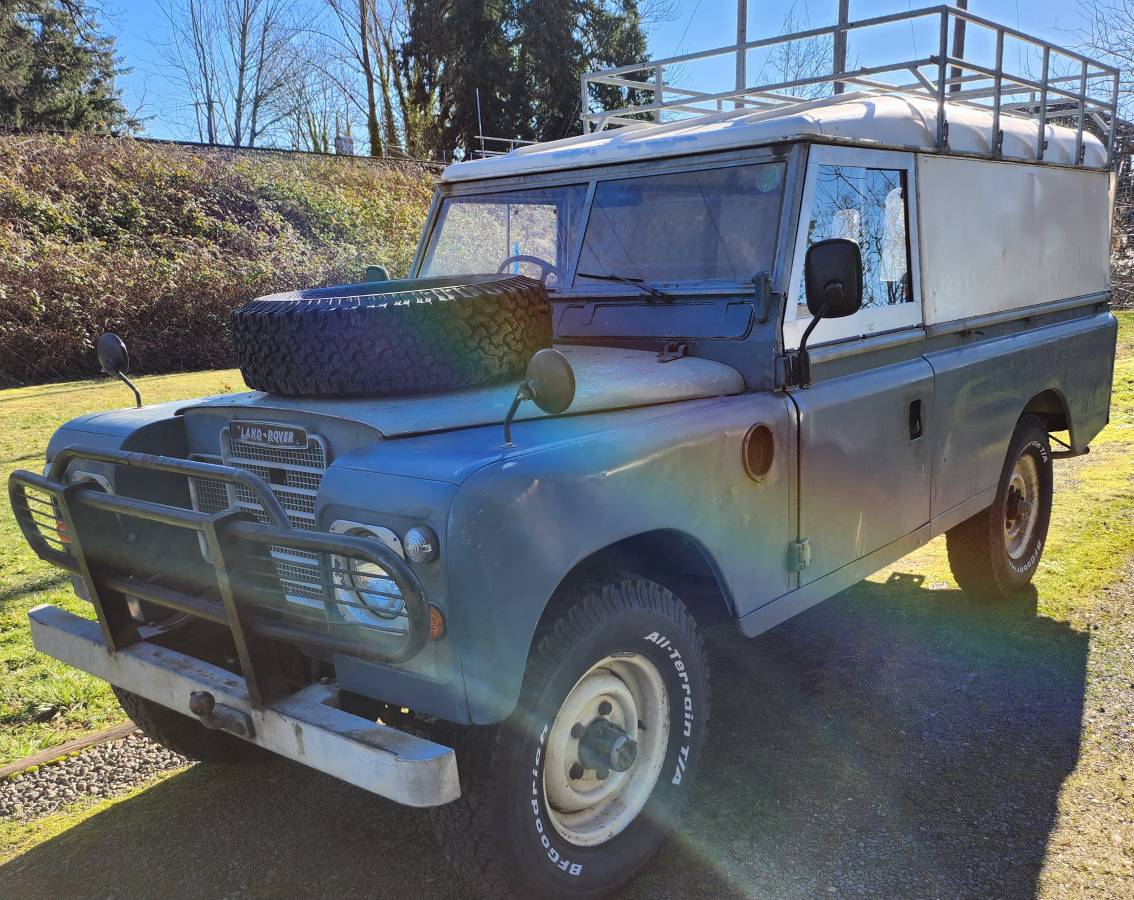 Land-rover-Series-3-109-1981-blue