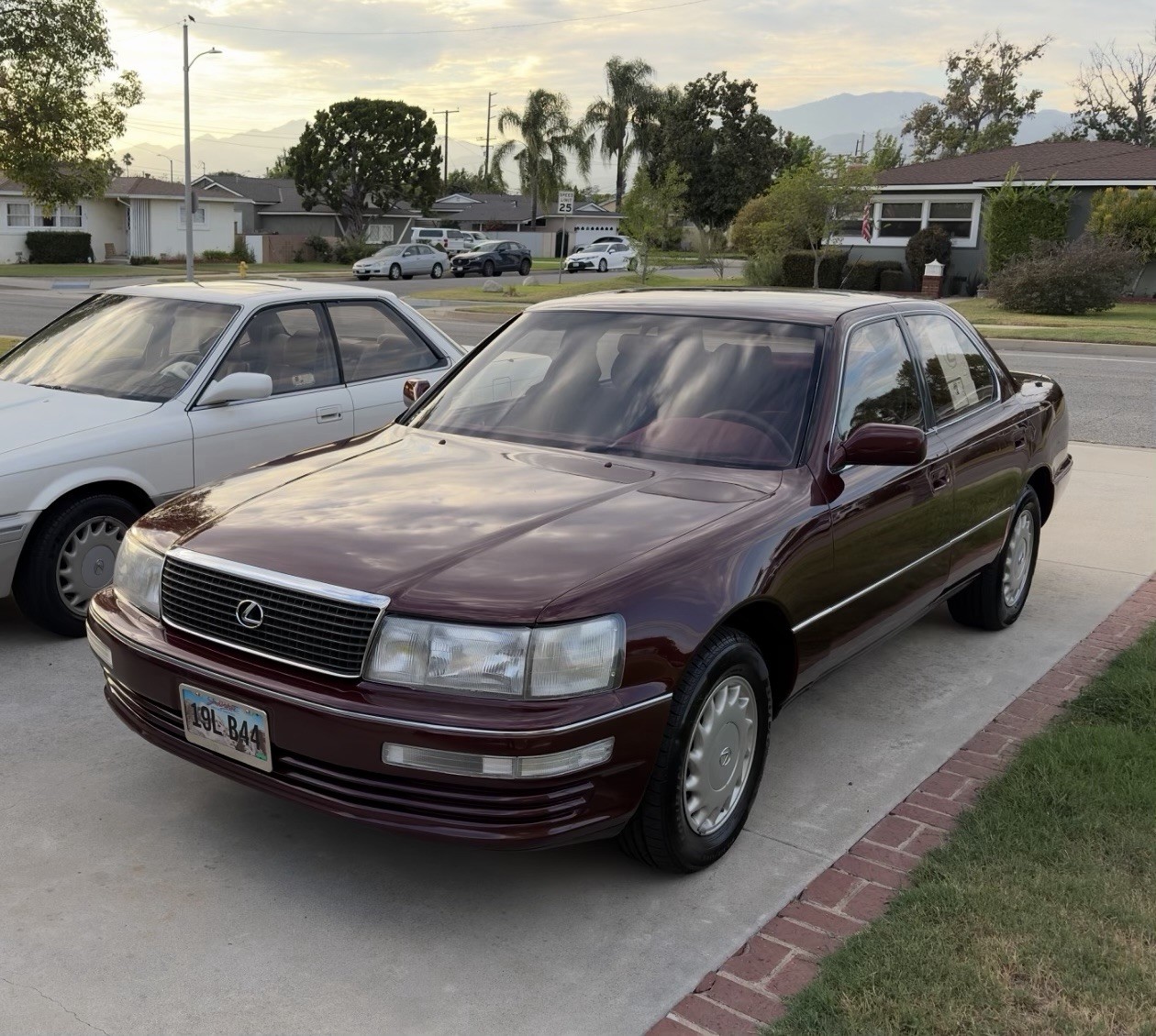 Lexus-LS-1990-Sedan-Burgundy
