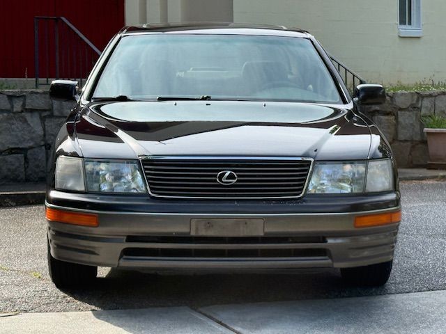 Lexus-LS-1995-Sedan-BEIGE