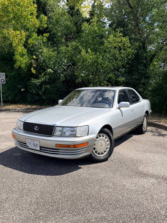 Lexus-Ls-400-1990-silver