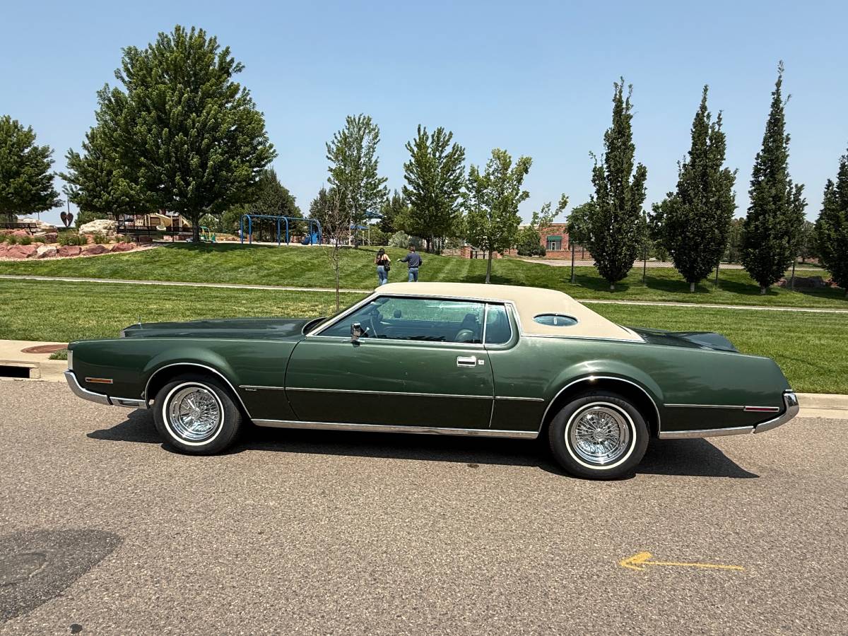 Lincoln-1972-green