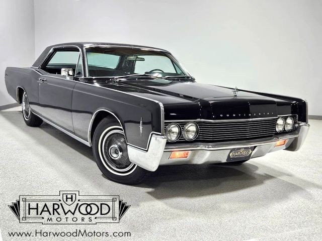 Lincoln Continental 1966