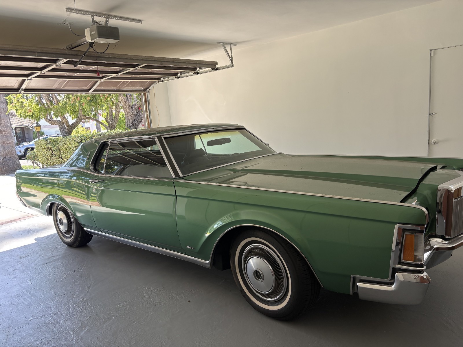 Lincoln-Continental-1970-Coupe-Black
