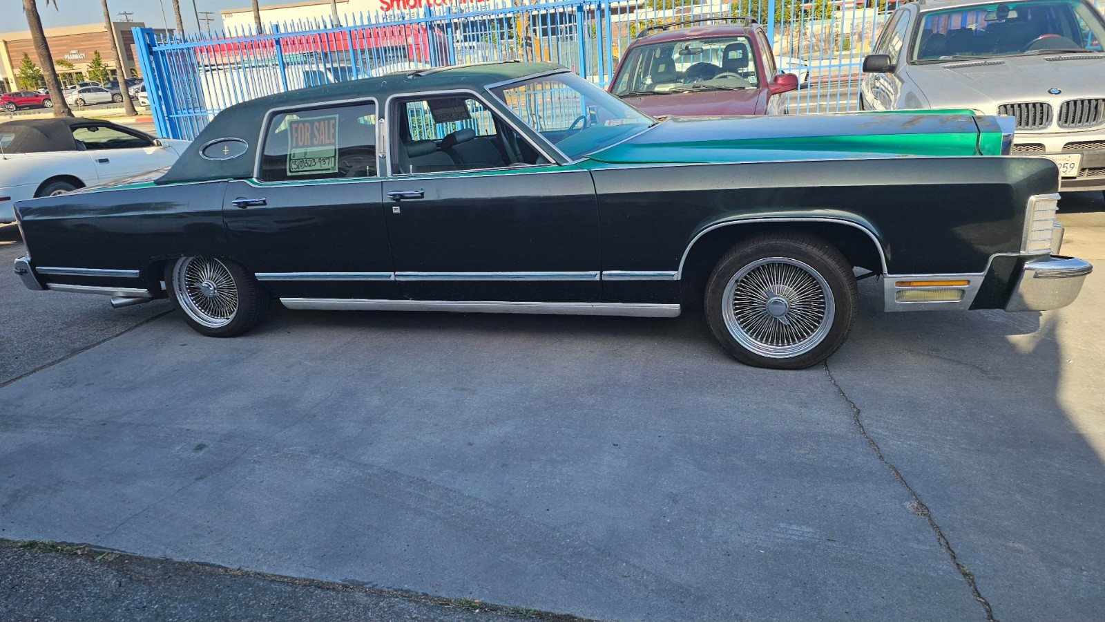 Lincoln-Continental-1977-Green