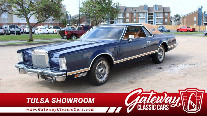 Lincoln-Continental-1978-Blue-Tan