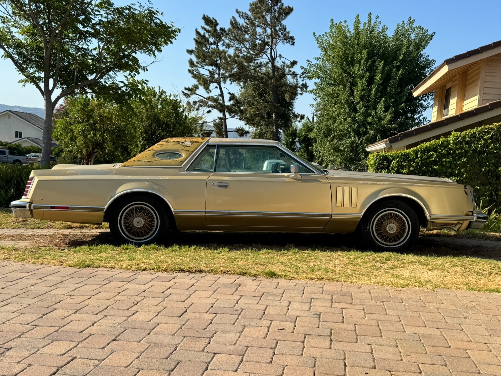 Lincoln Continental 1979