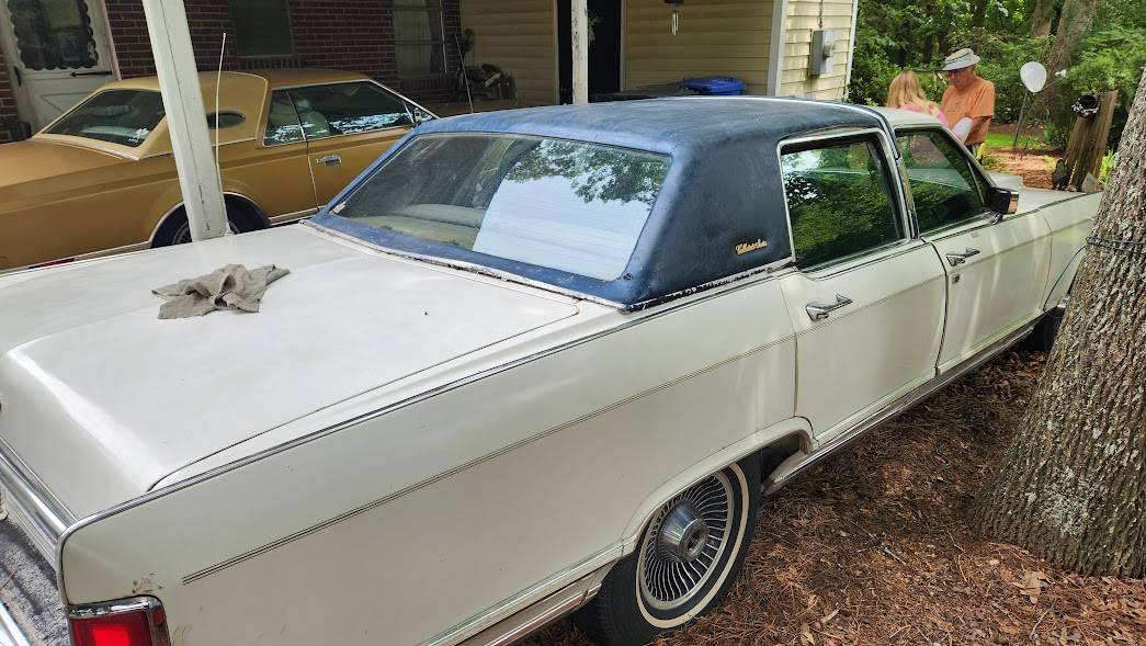Lincoln-Continental-mk-v-1979-White