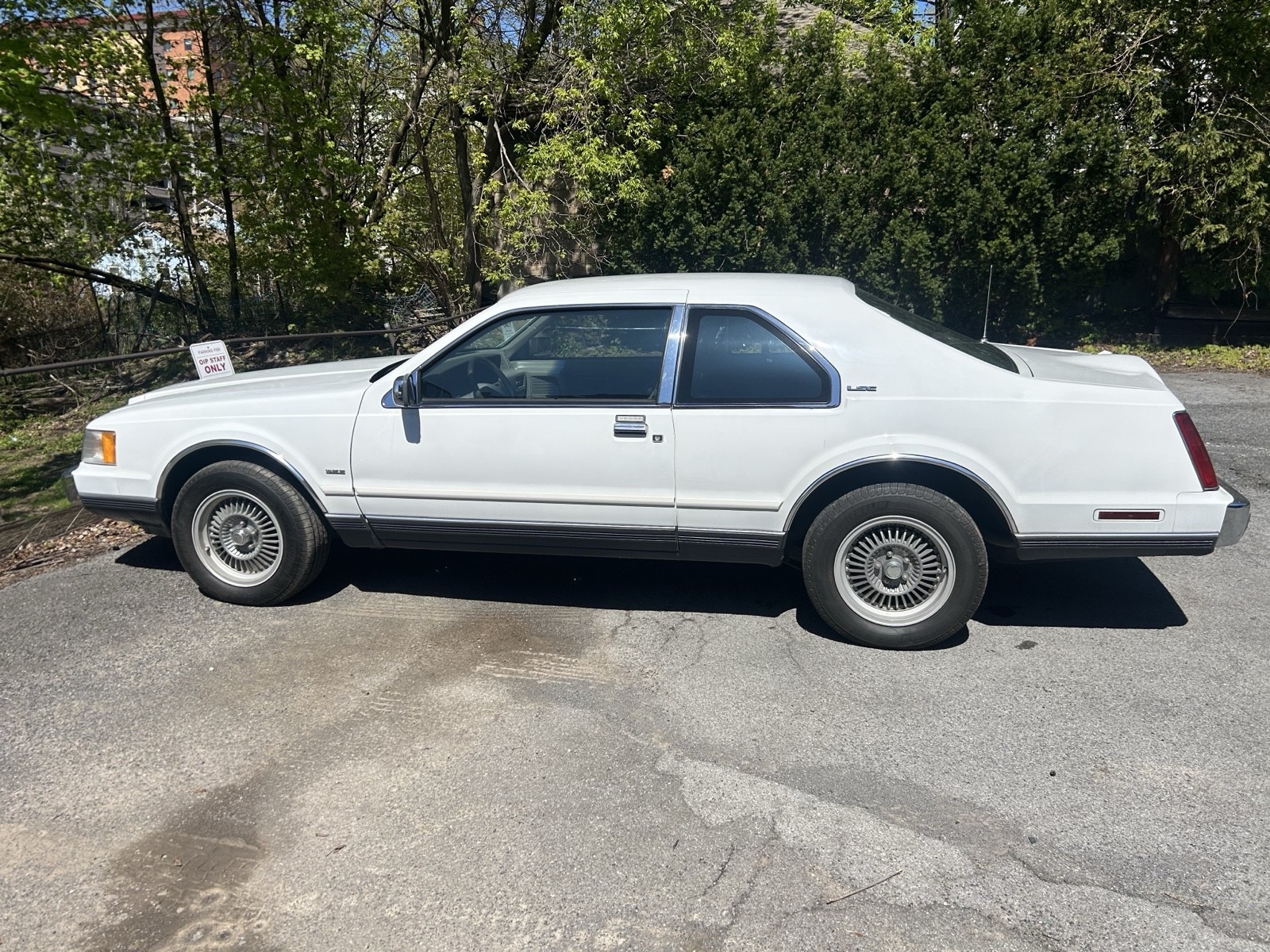 Lincoln-Mark-Series-1988-Coupe