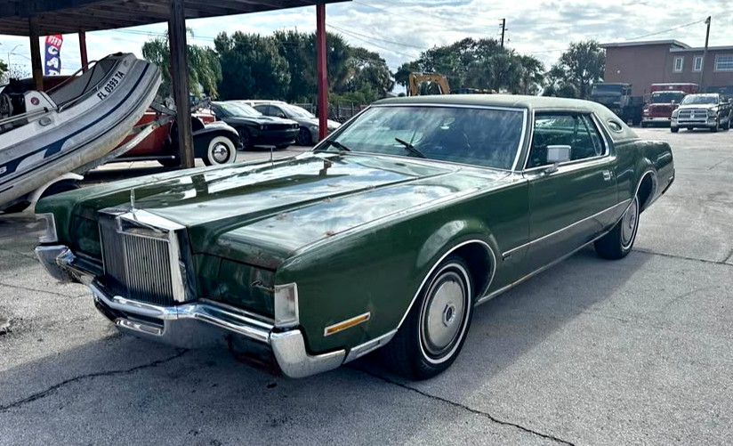 Lincoln-Mark-lV-1972-Coupe-Green
