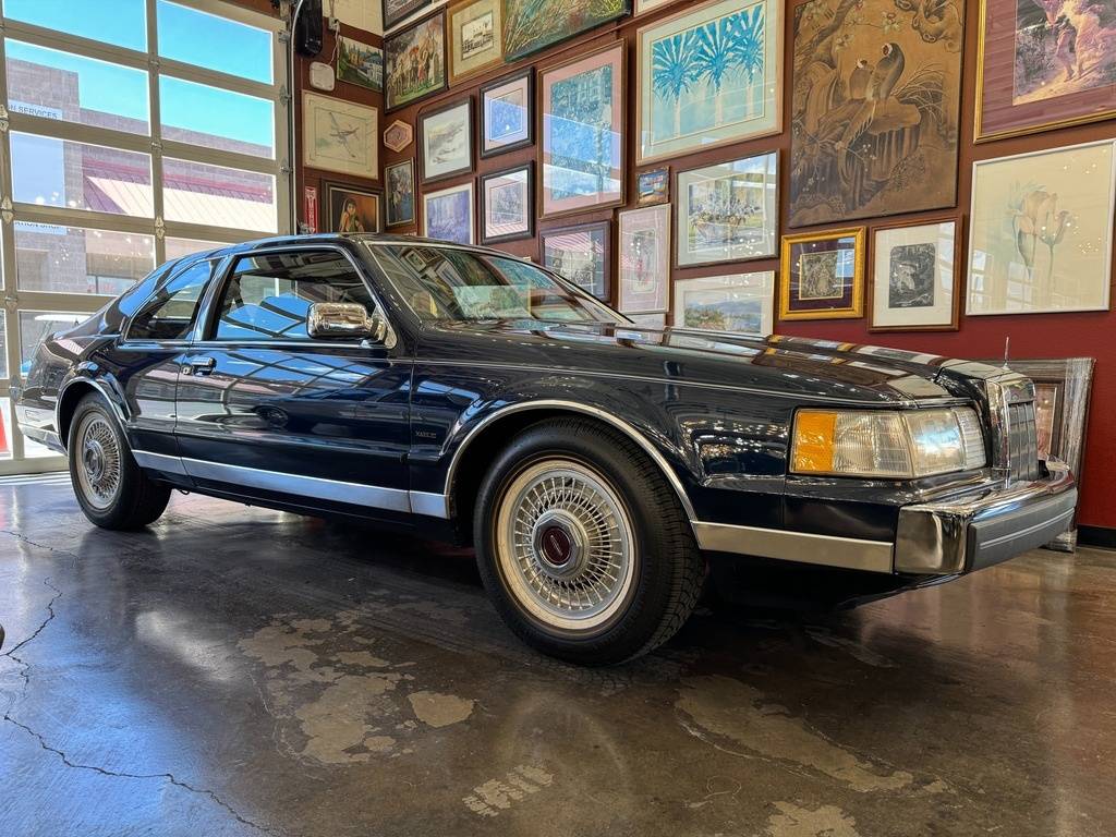 Lincoln-Mark-vii-1988-blue