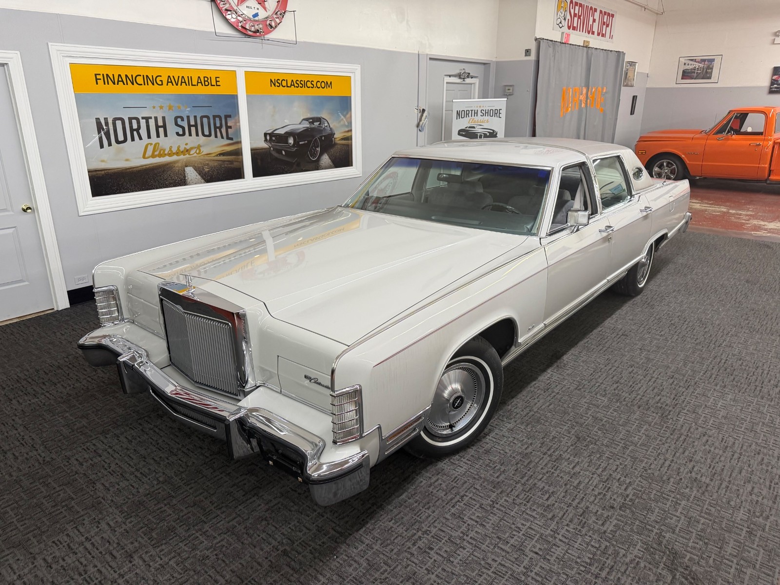 Lincoln Town Car 1979
