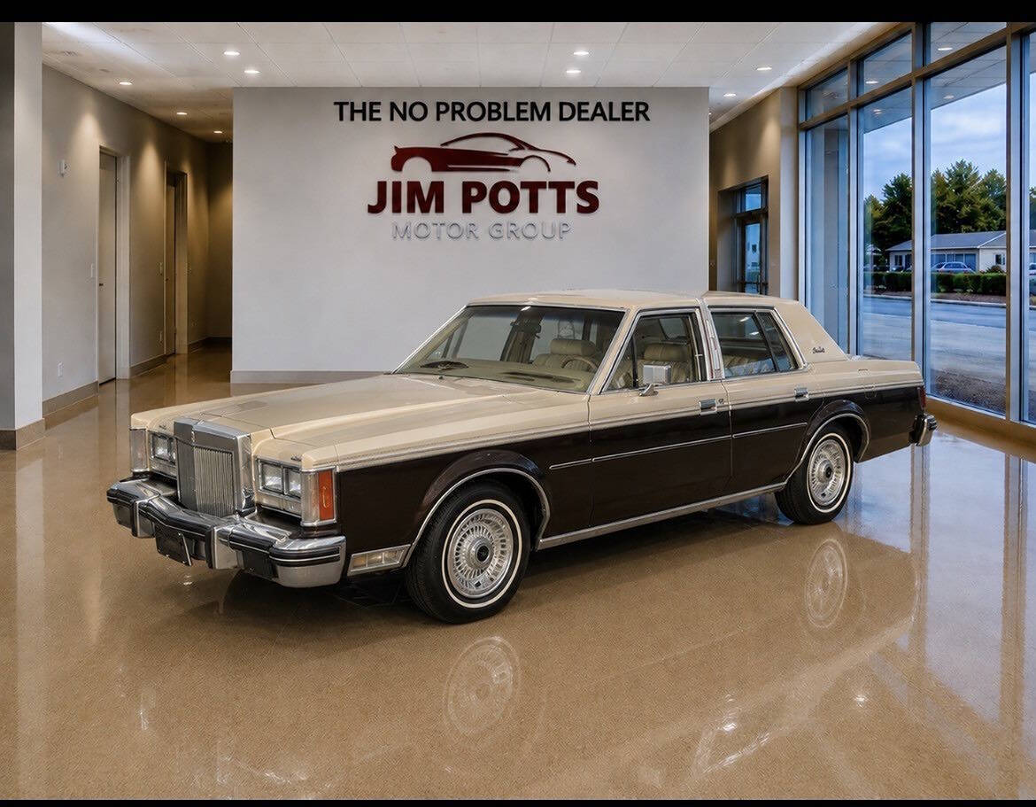 Lincoln-Versailles-1979-Tan-Tan