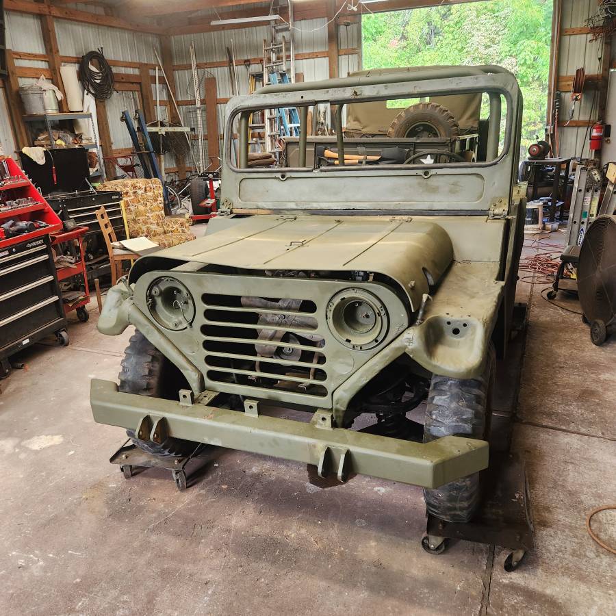M151-military-jeep-1962-green